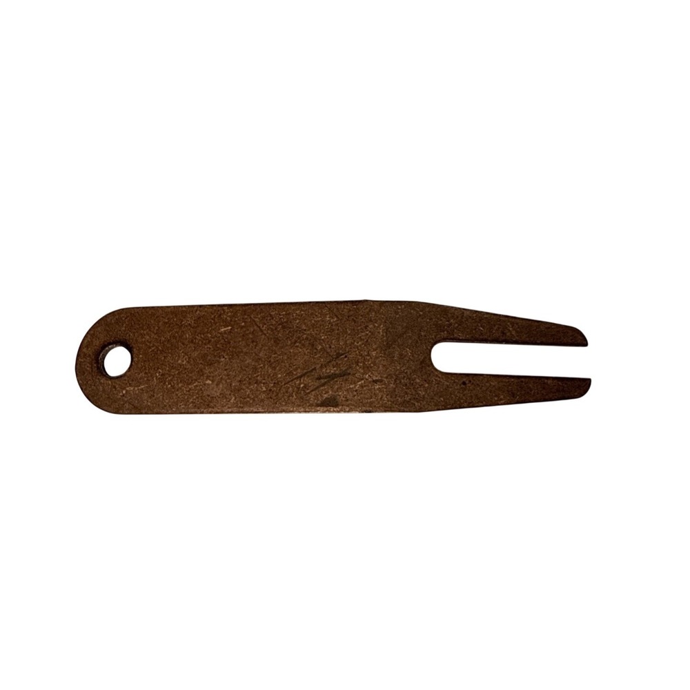 The Experience at Koele Metal Golf Bag Tag & Divot Tool Set Bronze Lanai Hawaii - Picture 6 of 6
